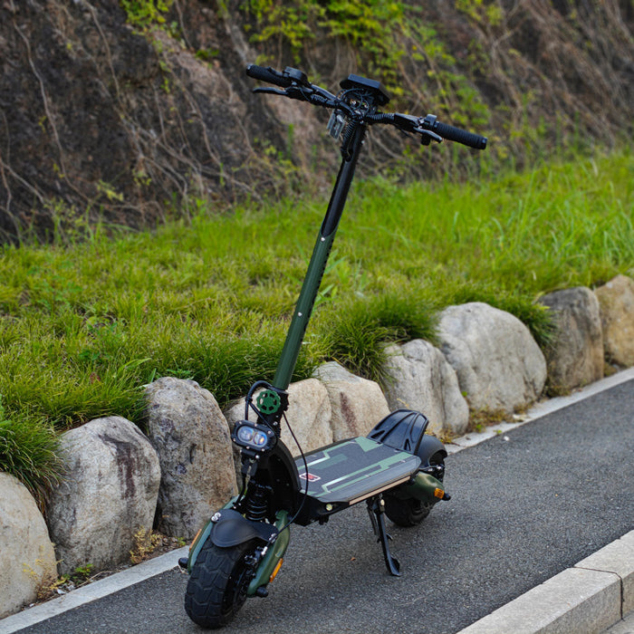Nanrobot D6+ MAX All-Terrain Electric Scooter — Dual 1500W Motors, 60V 30Ah Battery, Hydraulic Suspension