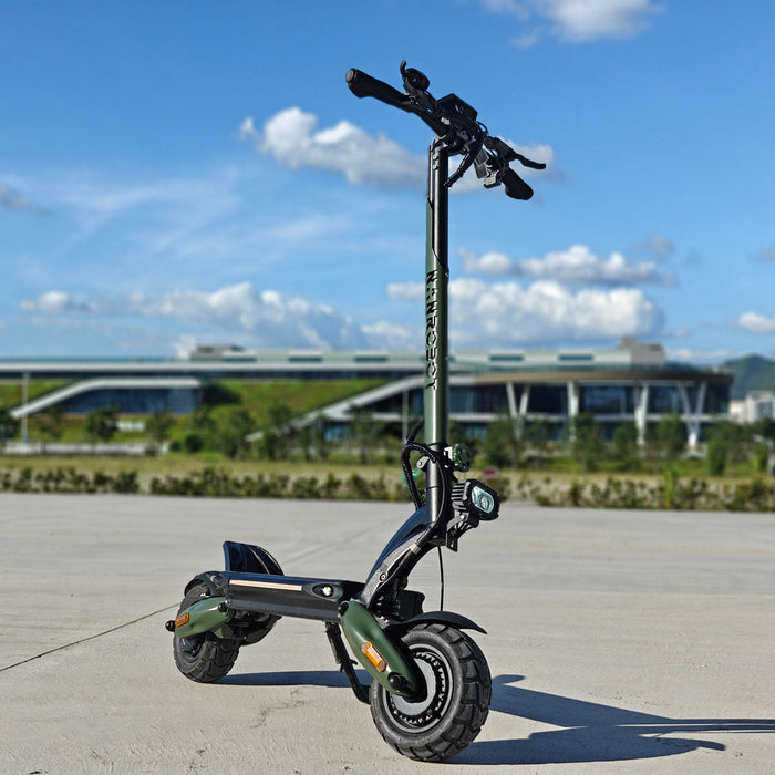 Nanrobot D6+ MAX All-Terrain Electric Scooter — Dual 1500W Motors, 60V 30Ah Battery, Hydraulic Suspension