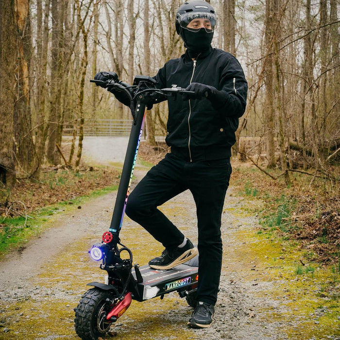 Nanrobot LS7+ 72V Electric Scooter — Dual 3000W Motors, 72V 35Ah Samsung Battery, Four-Piston Hydraulic Brakes